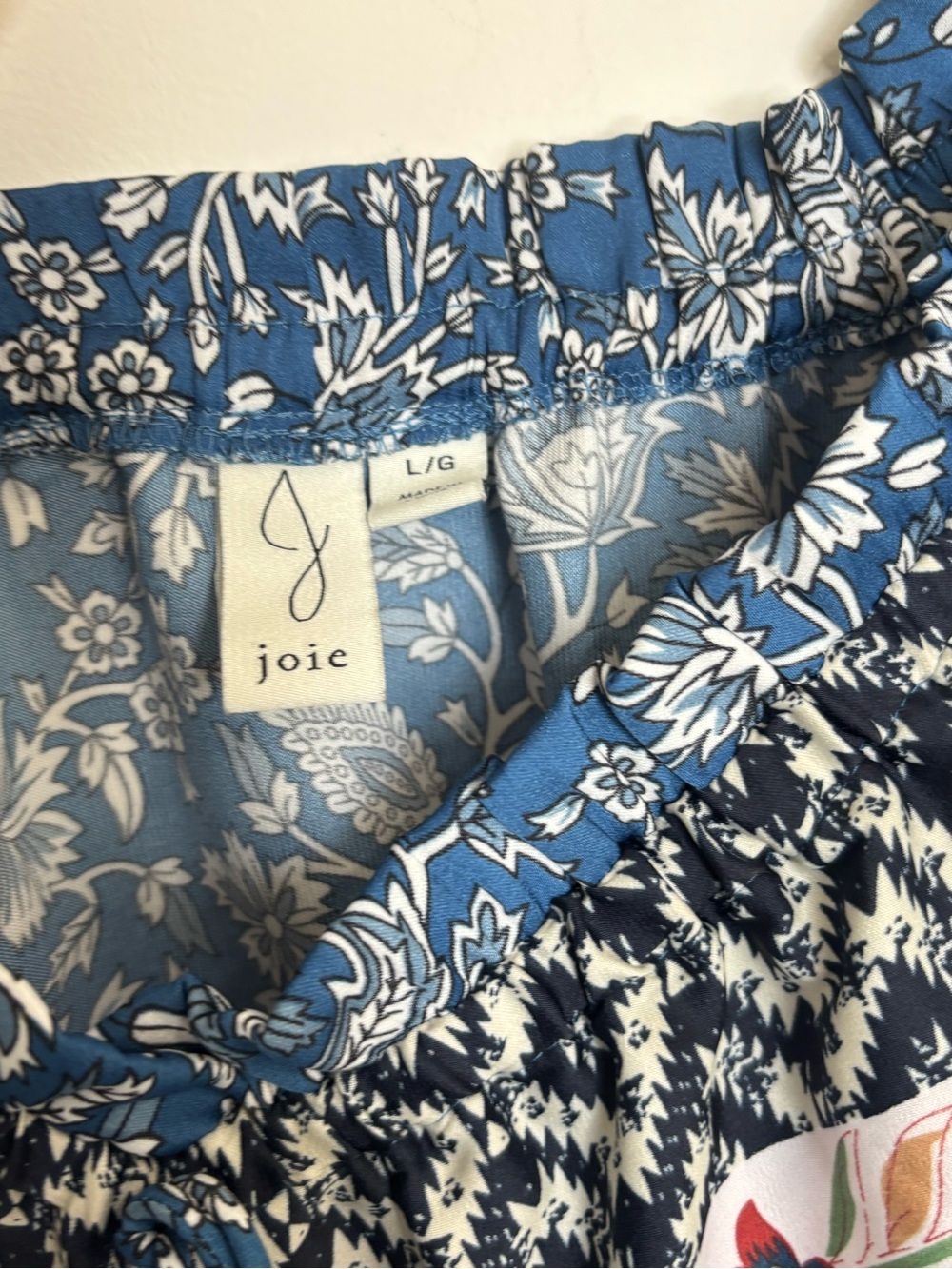 BN8 Bohemian Blue Floral‎ Smocked Peasant Topo - Picture 3 of 6